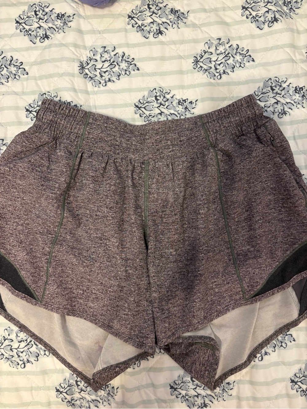 lululemon Heathered Gray Speed Shorts 4” with Dark Trim